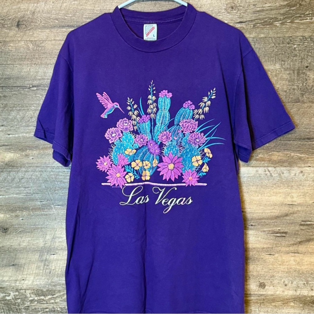 Las Vegas Desert Floral Graphic Tee – Vintage Style – Jerzees – Size Large